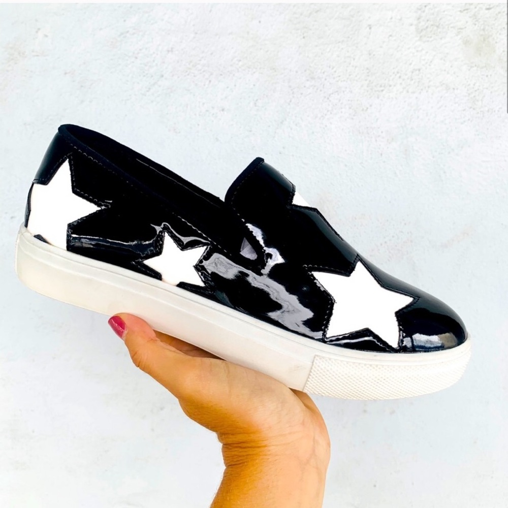 NWT Boutique Black & White Star Print Shoes - Picture 1 of 5